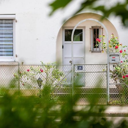 Le Coquet Chez Maguy Maison De Ville Avec Jardin Besancon Exterior photo